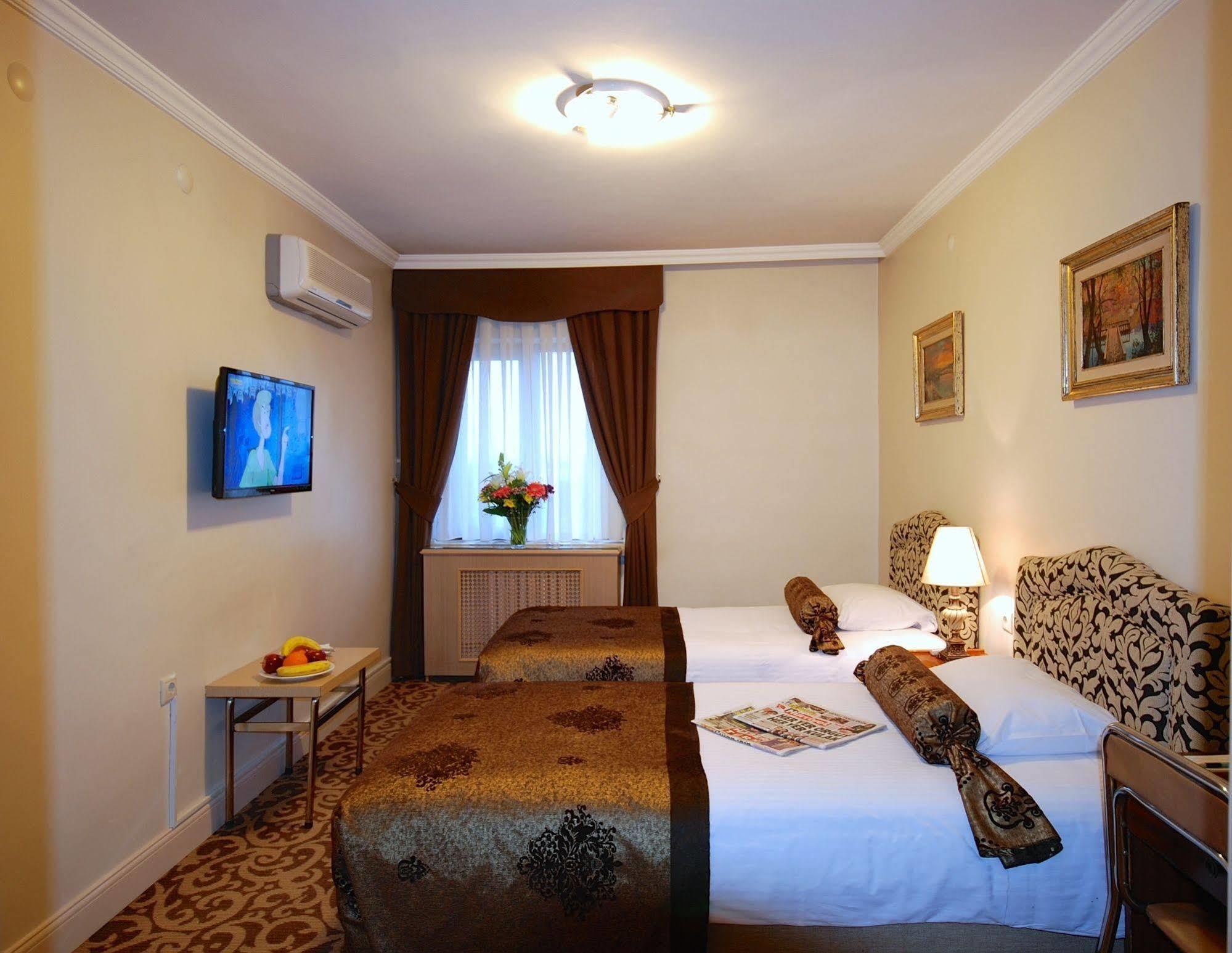 Hotel Mithat Ankara Zewnętrze zdjęcie