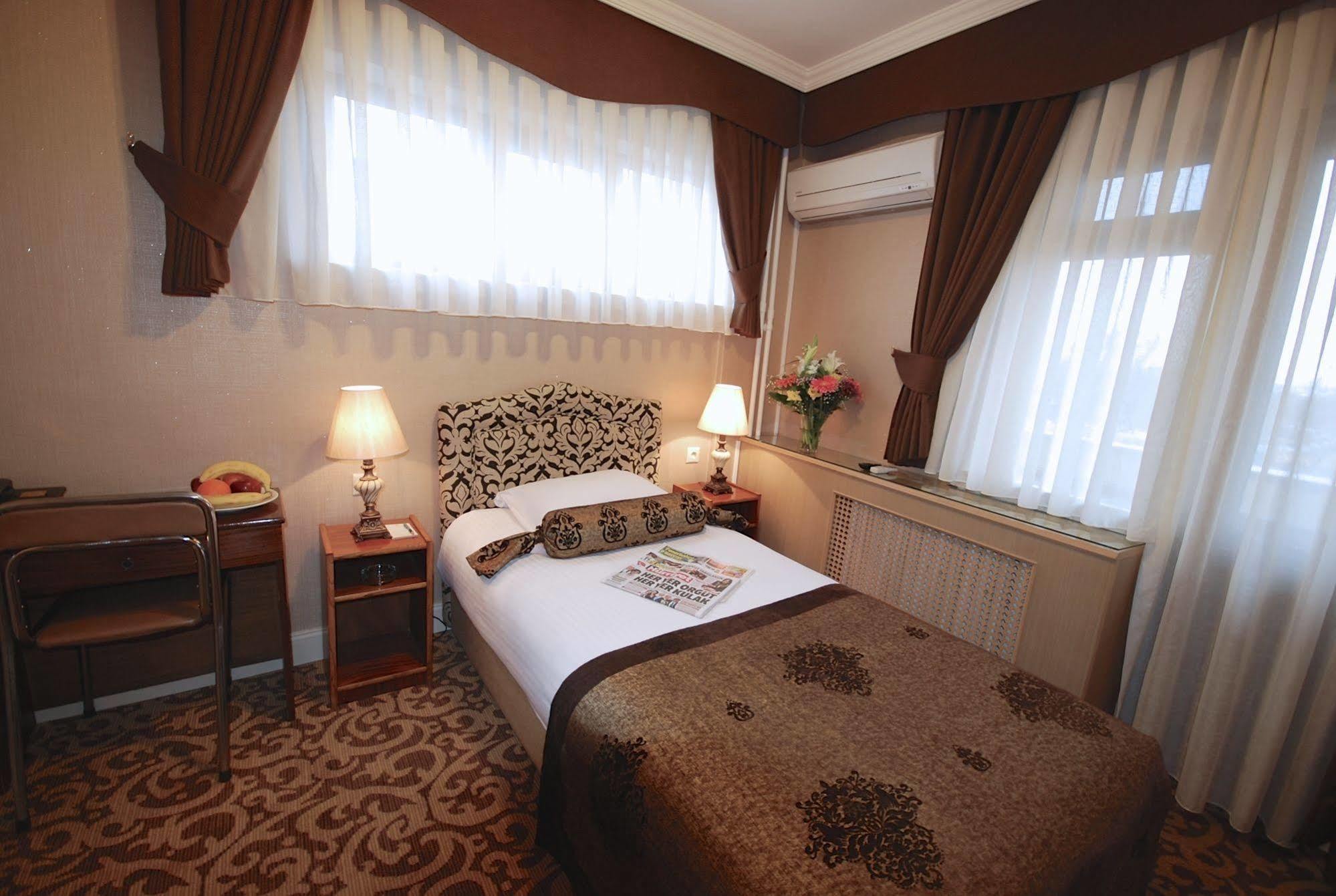 Hotel Mithat Ankara Zewnętrze zdjęcie
