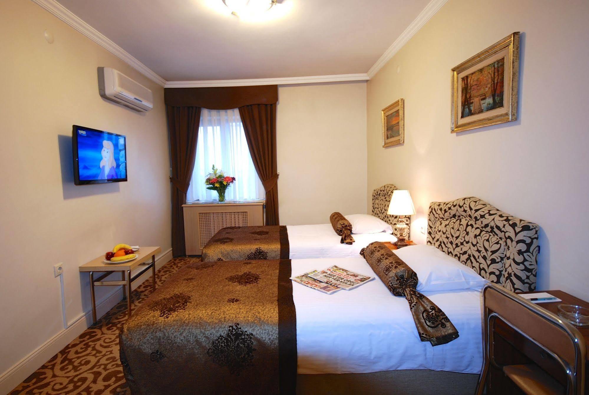 Hotel Mithat Ankara Zewnętrze zdjęcie
