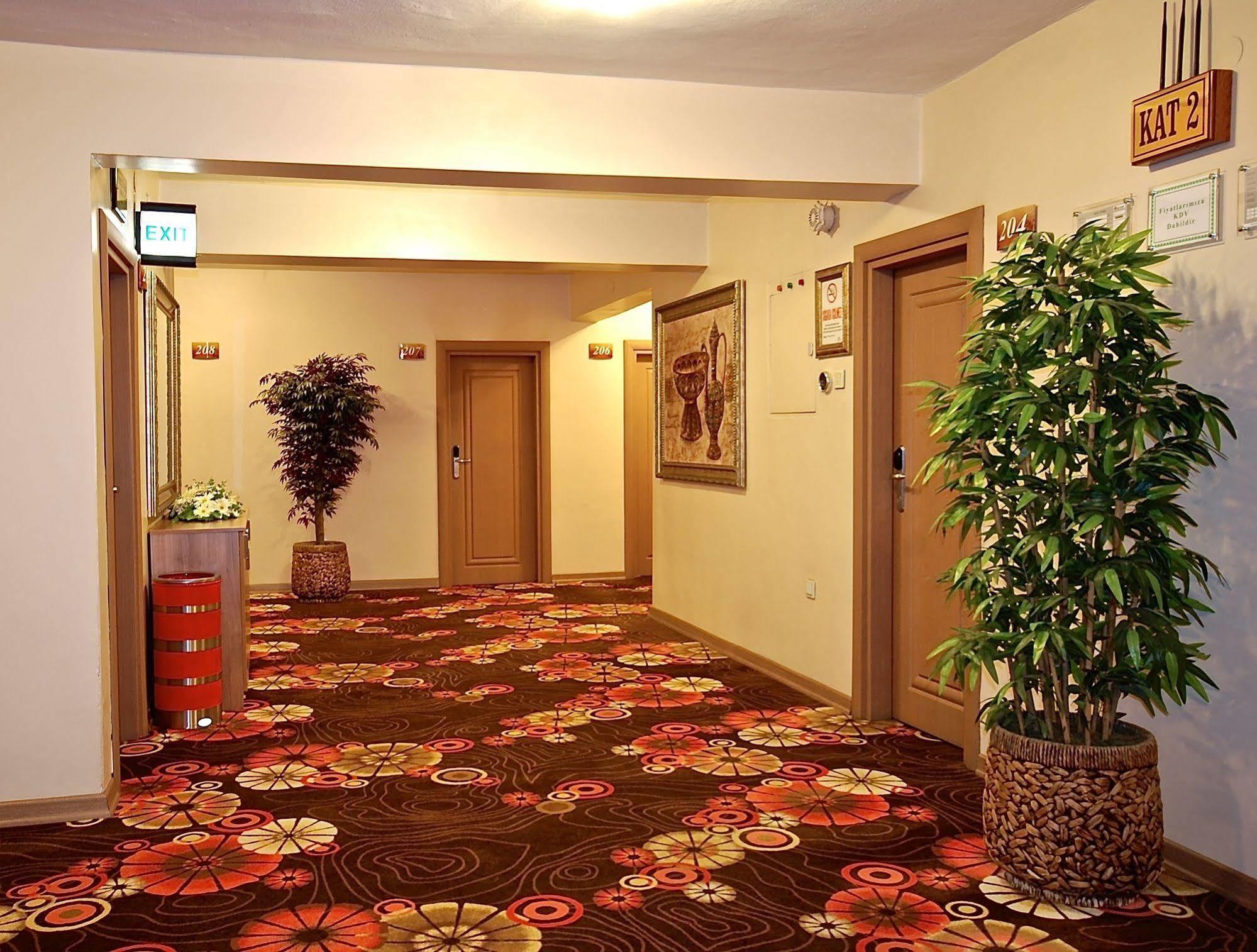 Hotel Mithat Ankara Zewnętrze zdjęcie